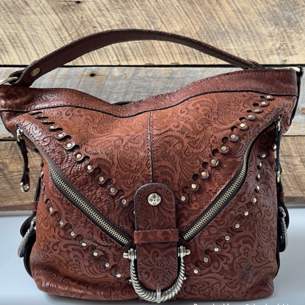 Patricia Nash Leather Lancaster Bucket Tote